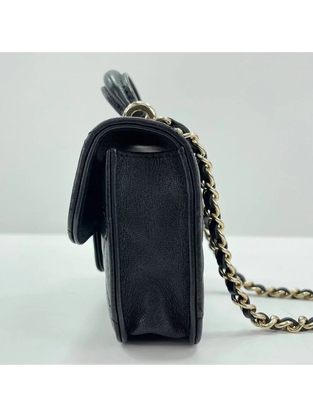 Chanel Shoulder Bag Quilted